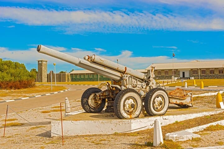 Robben Island, Table Mountain & Bo-Kaap: Private Cape Town Day Tour Guide photo 3