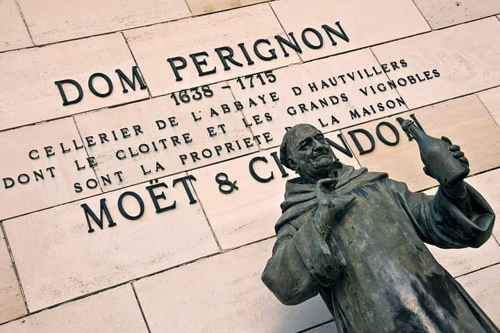 Full-Day Moët & Chandon Tasting & Private Champagne Tour — Épernay & Hautvillers photo 1