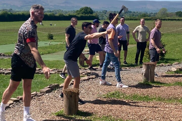 axe-throwing-in-hereford-1-hour-viking-games-experience photo 2