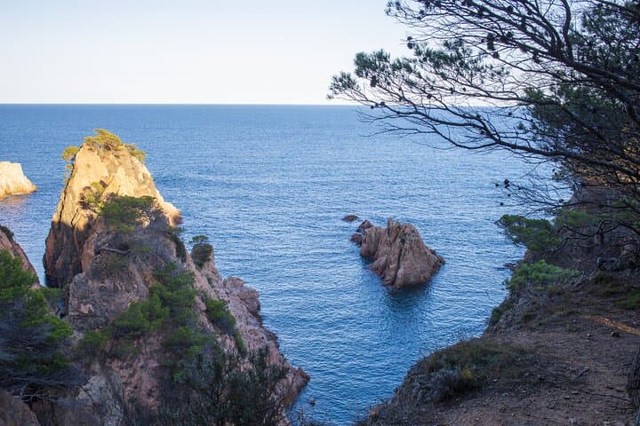 Full-Day Costa Brava Highlights: Peratallada, Pals, Begur & Calella photo 4