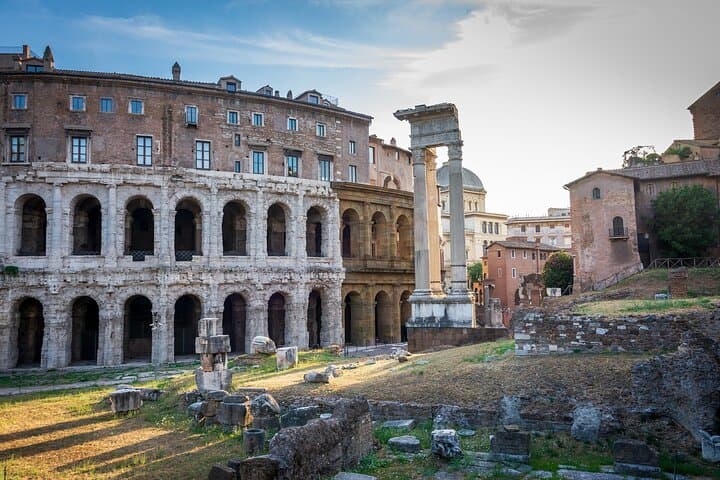 Self-Guided Rome City Game: e-Scavenger Hunt Through Historic Squares and Monuments photo 4