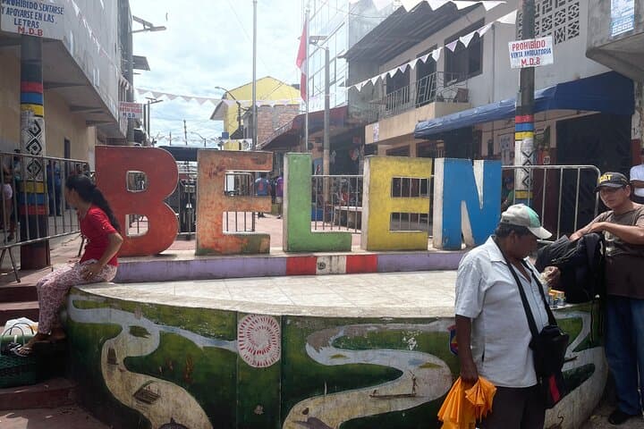 Belen Market & Floating City Private Tour — Iquitos Amazon Morning Experience photo 3