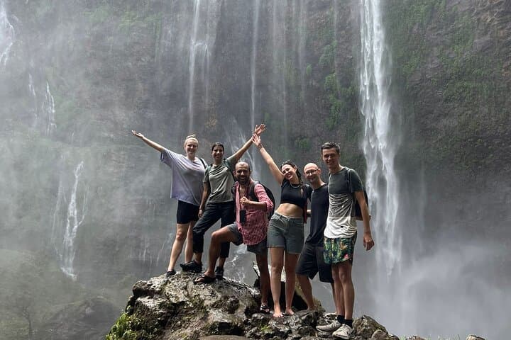 4-Day Bali-to-Java Overland: Ijen Blue Fire, Bromo Sunrise & Tumpak Sewu Waterfall photo 4
