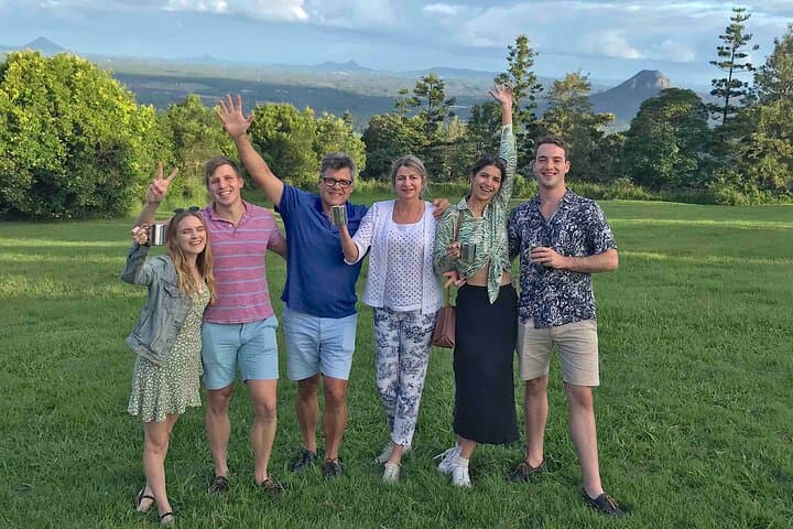 Noosa Hinterland Tour: Lakeside Lunch, Mead & Wine Tasting photo 5