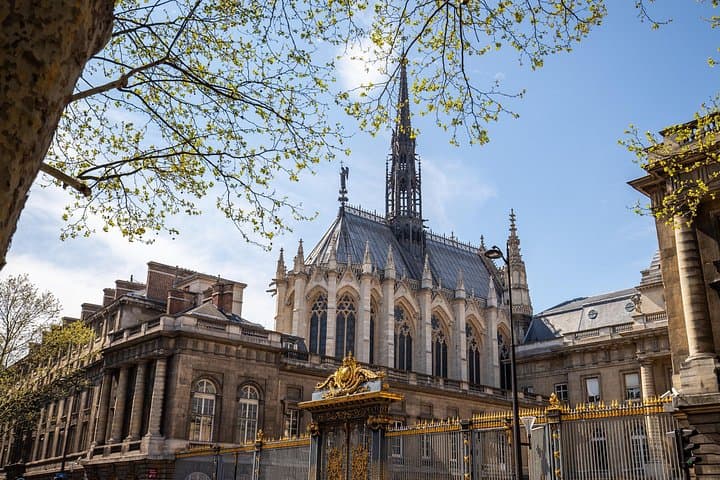 Highlights of Paris: Family-Friendly Private Walking Tour from Opera to Eiffel photo 4