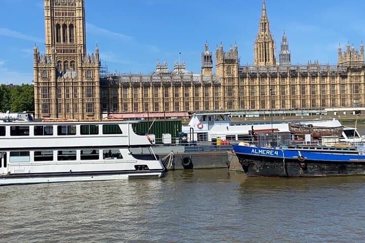 Full-Day Private Historical Tour of London with Blue Badge Guide photo 6