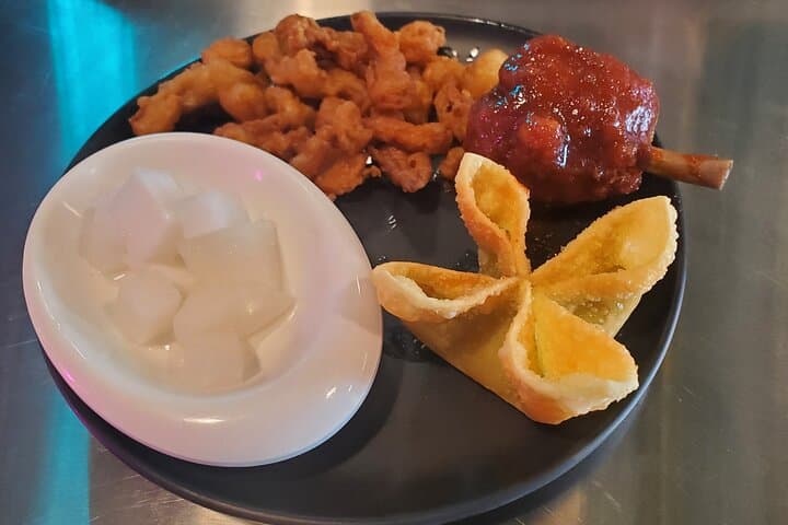 Historic Hollywood Florida Walking Food Tour: Insider Culinary Stroll photo 2