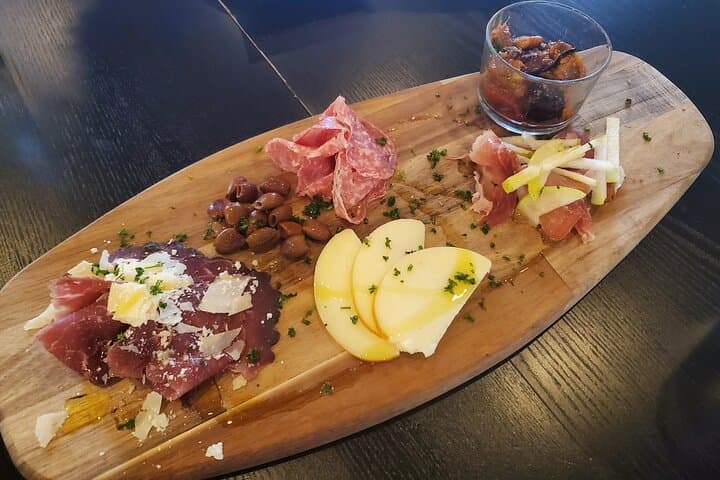 Historic Hollywood Florida Walking Food Tour: Insider Culinary Stroll photo 3