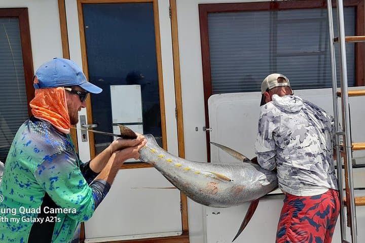 Bonaire Deep-Sea Fishing Charter — 6-Hour Offshore Adventure with Captain Boe photo 3