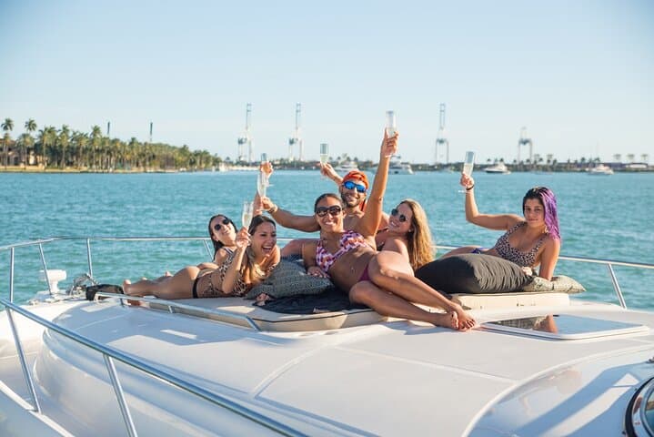 Cruise South Beach: 50’ Sundancer Yacht Rental in Biscayne Bay photo 2