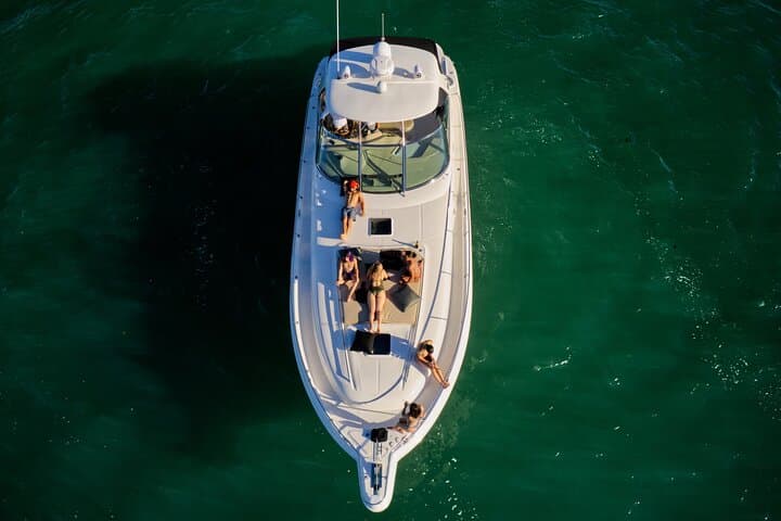 Cruise South Beach: 50’ Sundancer Yacht Rental in Biscayne Bay photo 5