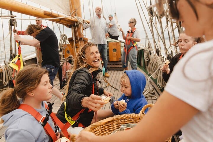 sail-the-bay-of-islands-on-r-tucker-thompson-tall-ship-with-bbq-lunch photo 3