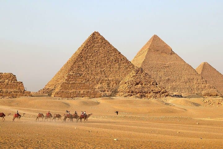 Private Tour to Giza Pyramids and Sphinx — 2-Hour Guided Visit from Cairo photo 6