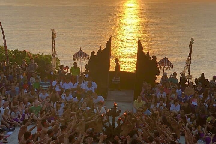Uluwatu Temple & Kecak Fire Dance Sunset Tour with Private Car photo 3
