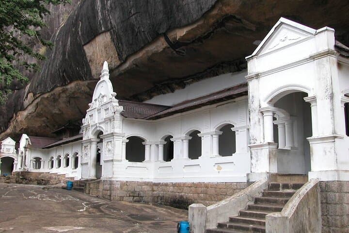 Sigiriya & Dambulla Private Full-Day Tour from Colombo — Climb Lion Rock and Explore Cave Temples photo 6