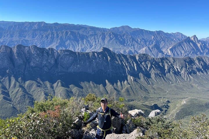 La M Summit Hike in Chipinque: Guided Morning Hike from San Pedro photo 5