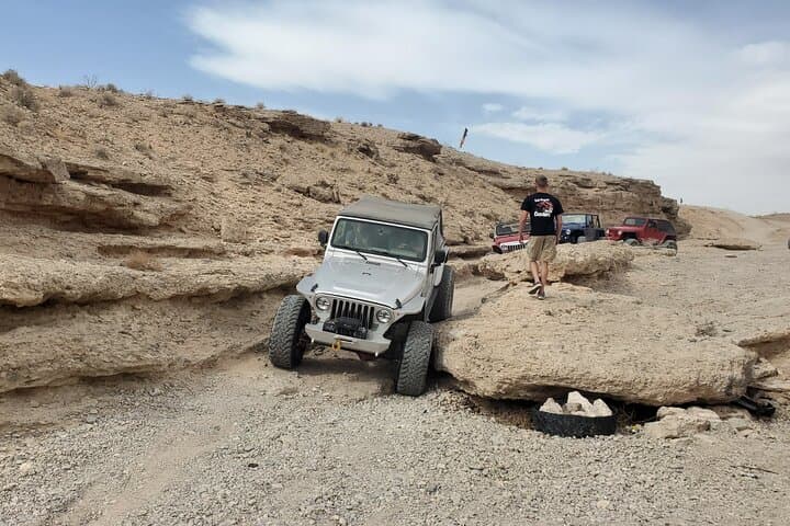Nellis Desert Jeep Tour — Off-Road Rock Crawler Adventure from Las Vegas photo 3