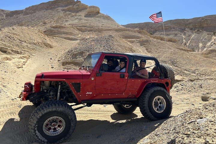 Nellis Desert Jeep Tour — Off-Road Rock Crawler Adventure from Las Vegas photo 5
