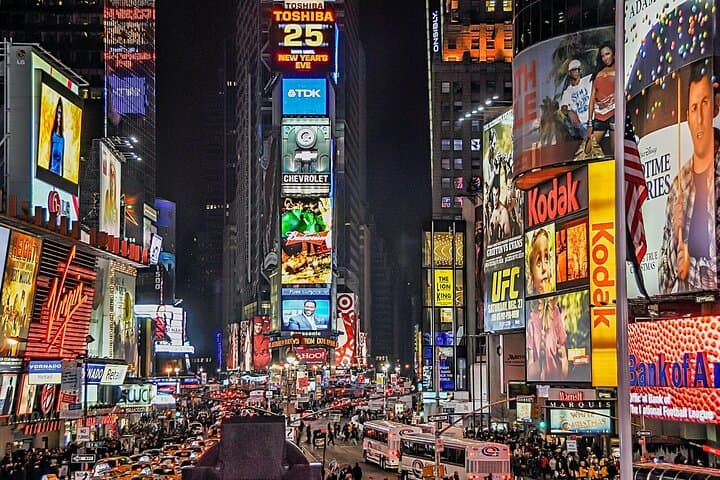 Walk New York in a Day: Private Highlights & Food Tour photo 4