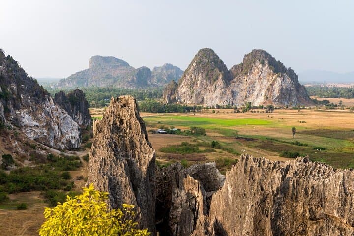 Kampong Trach Scooter Tour: Caves, Windy Mountain & Sun and Moon Caves