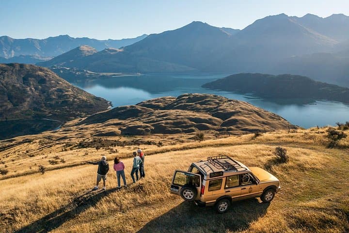 Wanaka 4x4 Explorer: Lake Wanaka & Mt Burke Boat-and-4x4 Tour photo 2