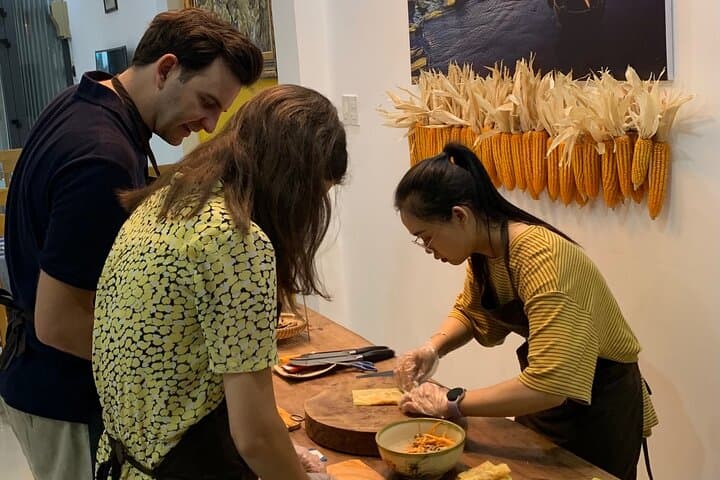 Hanoi Old Quarter Market Tour & 5‑Dish Cooking Class — Market to Table Experience photo 2