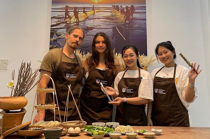 Hanoi Old Quarter Market Tour & 5‑Dish Cooking Class — Market to Table Experience photo 4
