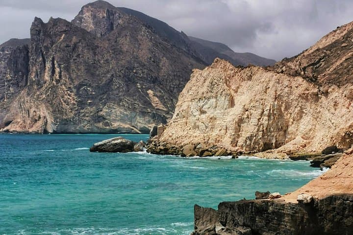 Salalah East & West Day Tour: Taqah, Wadi Darbat, Sumhuram & Mughsail photo 4