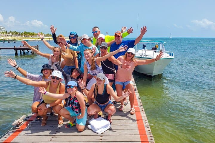 Isla Mujeres Day Trip: Snorkel the Shipwreck and Drive a Golf Cart photo 4