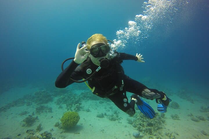 Aqaba Introductory Scuba Diving: Red Sea Shore Dives for Beginners photo 2