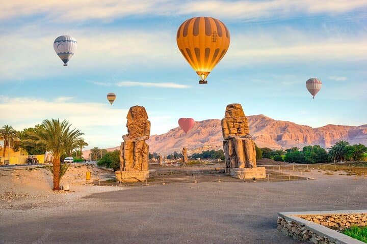 Sunrise Hot Air Balloon Over Luxor: Fly Above Ancient Thebes