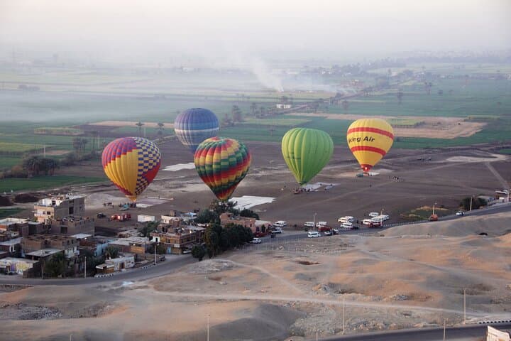 Sunrise Hot Air Balloon Over Luxor: Fly Above Ancient Thebes photo 5
