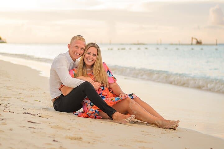 Capture Nassau: Private 1-Hour Photography Session in Iconic City Locations