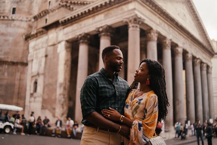 Rome Private Photo Shoot: Couples & Family Photographer Guide photo 3