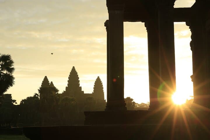 Sunrise at Angkor Wat: Full-Day Temple Tour from Siem Reap photo 3