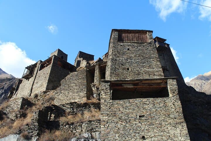 Shatili, Mutso & Ananuri: Day Trip into Khevsureti's Tower Villages photo 3