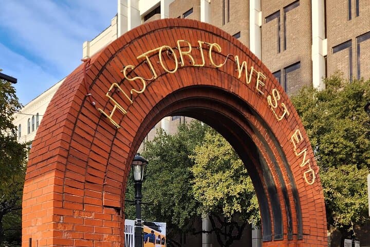 Historic Dallas Downtown Self-Guided Walking Tour: Dealey Plaza & JFK Sites