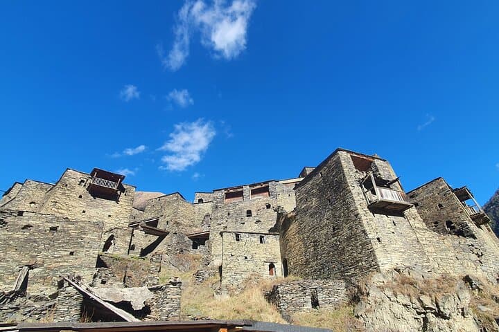 Shatili, Mutso & Ananuri: Day Trip into Khevsureti's Tower Villages photo 5