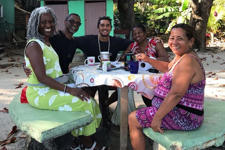 Private Costa Rican Cooking Class in Montezuma: Hands-On Tico Cuisine & Beach Lunch