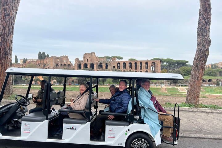 Explore Rome by Golf Cart — Small-Group Electric Sightseeing Tour photo 2