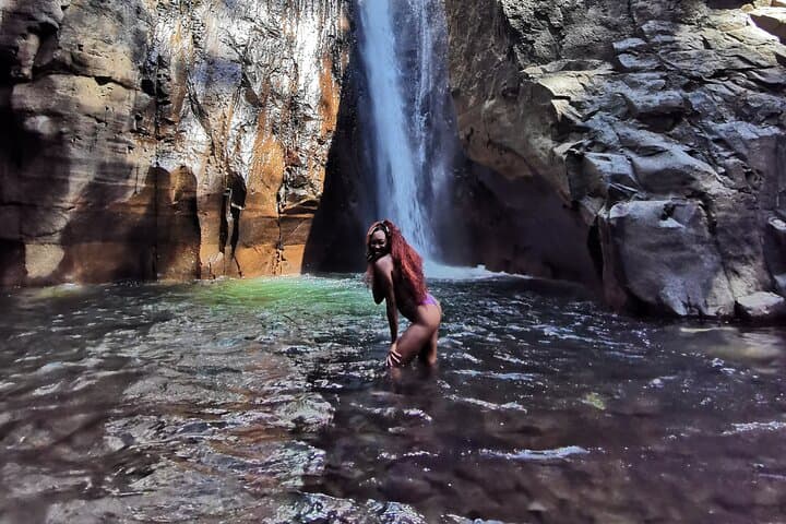 Tamanique Waterfalls Hike from El Tunco: Half-Day Swim and Waterfall Jumps