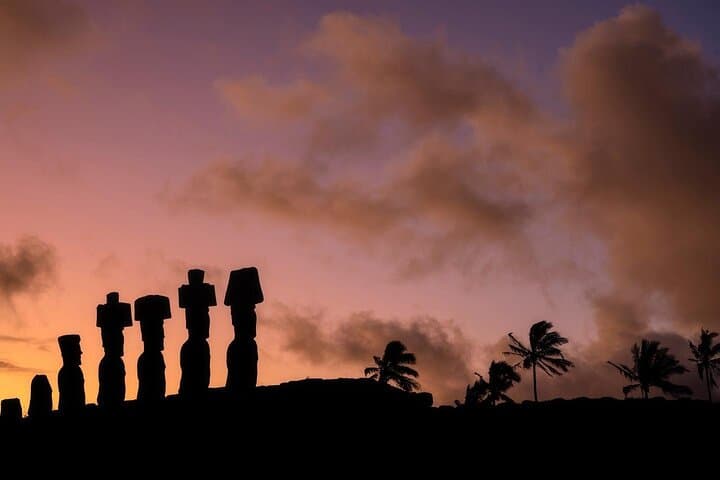 Exploring Easter Island: Full-Day Rapa Nui Moai, Volcanoes & Anakena Beach photo 4