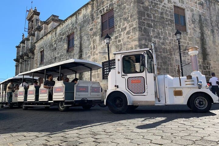 Colonial Zone Train: 45-Minute Santo Domingo Historic Tour on the Chuchu Colonial photo 6