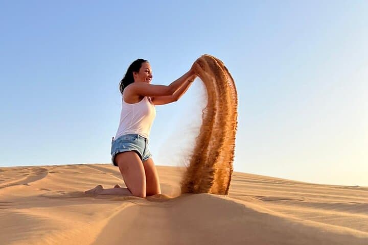 Dubai Red Dune Safari: Private 4x4 Dune Bashing, Sandboarding & Camel Ride (4 hrs) photo 3