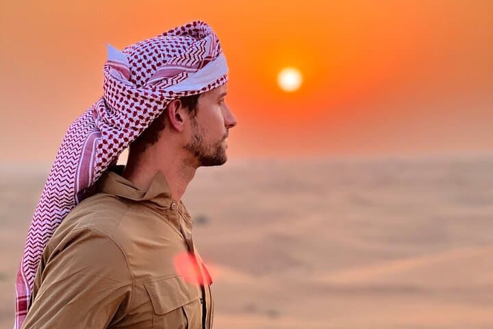 Dubai Red Dune Safari: Private 4x4 Dune Bashing, Sandboarding & Camel Ride (4 hrs) photo 2