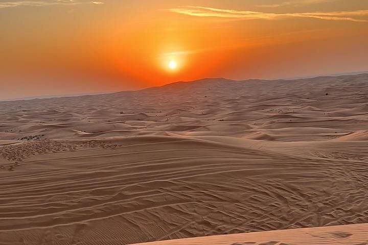 Red Dune 4x4 Desert Safari in Dubai — Sandboarding, Dune Bashing & Camel Ride (4 hr) photo 4
