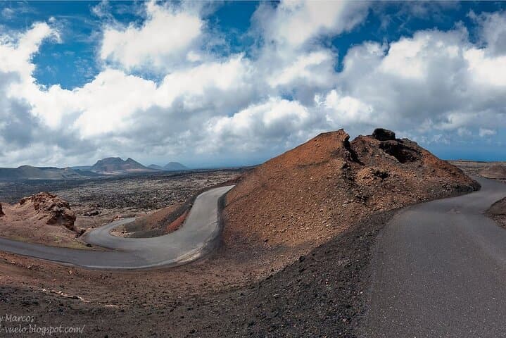 Cruise Shore Excursion: Timanfaya, La Geria & El Golfo’s Green Lagoon photo 3