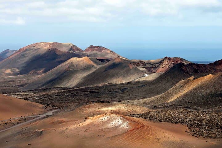 Cruise Shore Excursion: Timanfaya, La Geria & El Golfo’s Green Lagoon photo 5