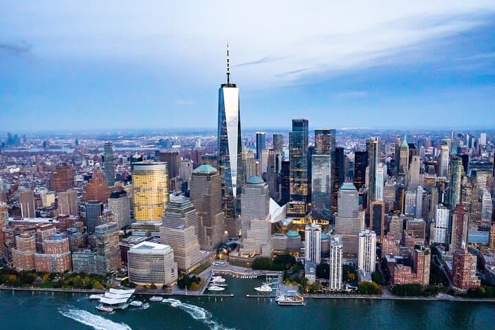 Experience New York City from Above: Manhattan Helicopter Adventure