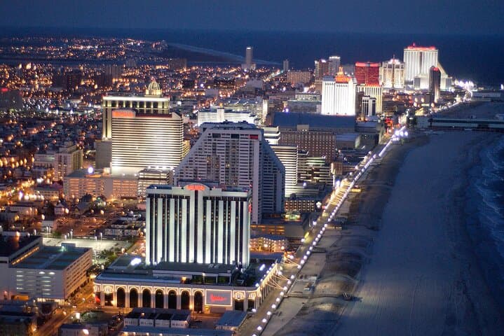 Manhattan to Atlantic City: Private Helicopter Night Out photo 3